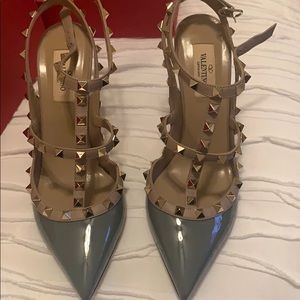 Valentino RockStud Pumps